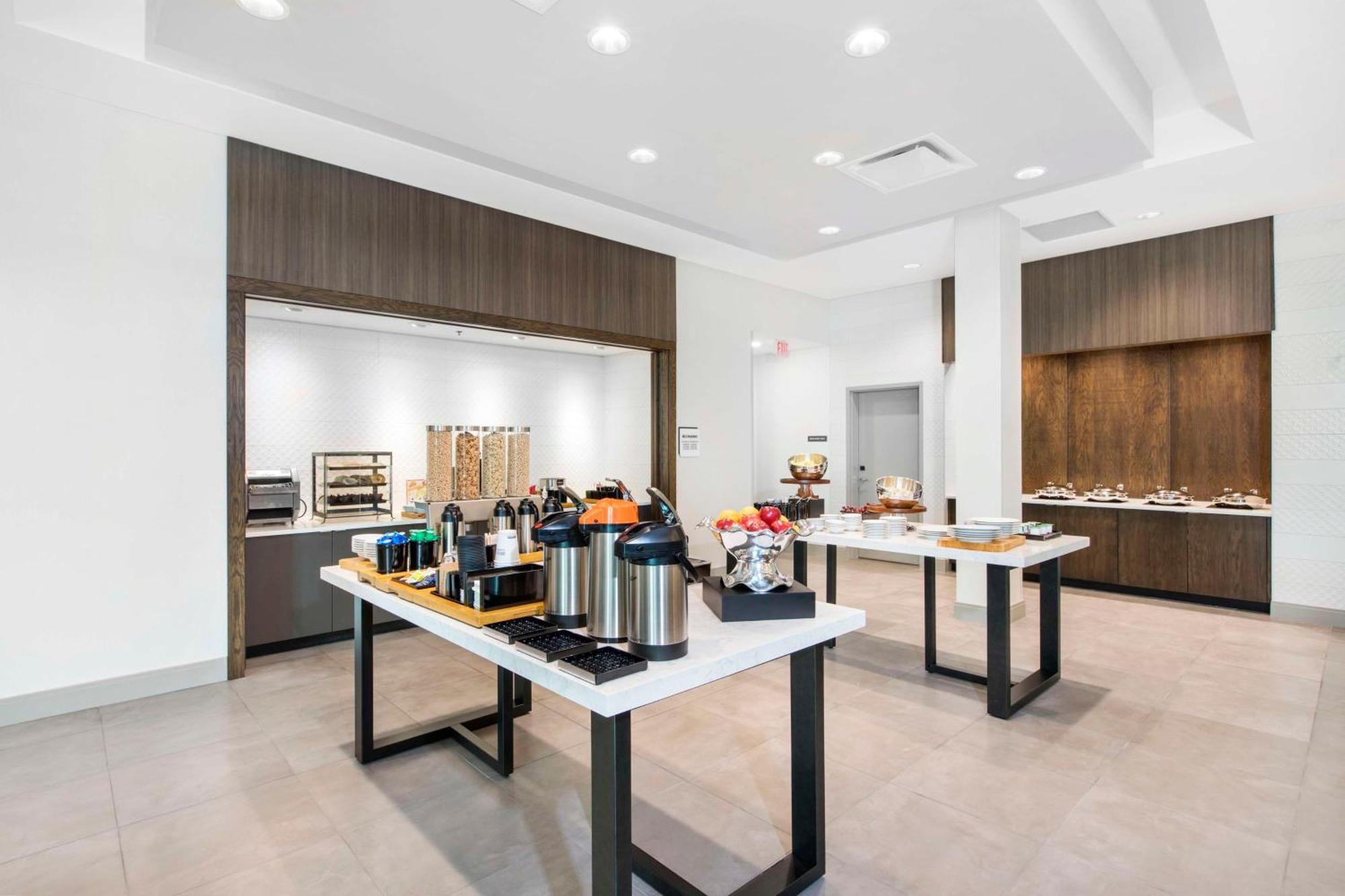 Hilton Garden Inn Harlingen Convention Center, Tx Bagian luar foto